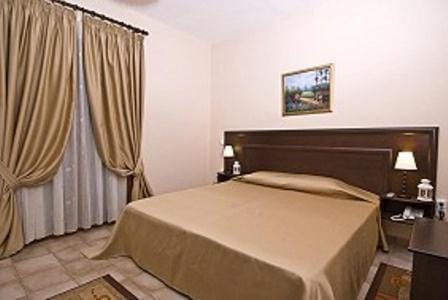 Hotel Kapsalis — 2