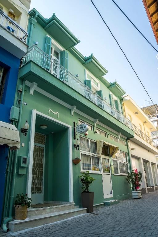 Le Bijou Luxury Rooms & Suites — 5
