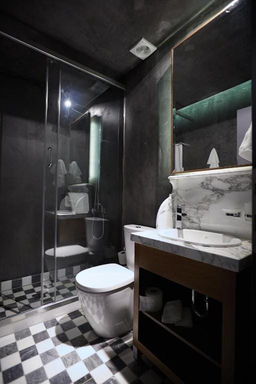 Veritas Boutique Art Hotel — 3