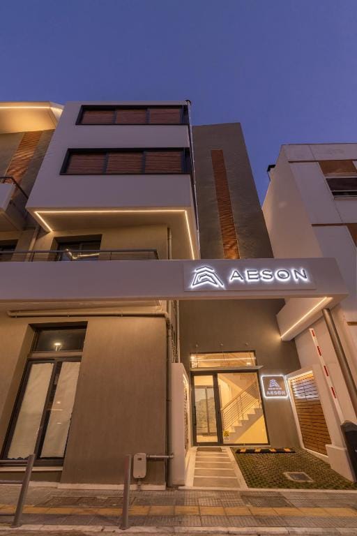Aeson Premium Living — 2