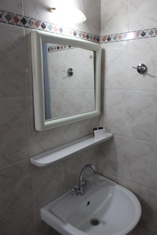 Hotel Avra — 3