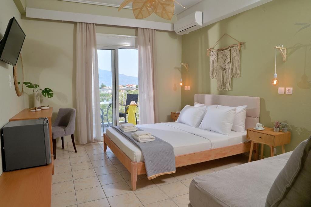 Hotel Kalloni — 2
