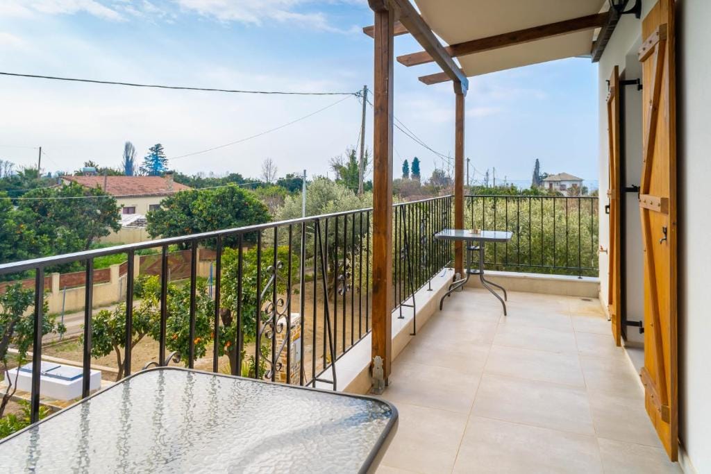 Kostis Orange Resort — 4