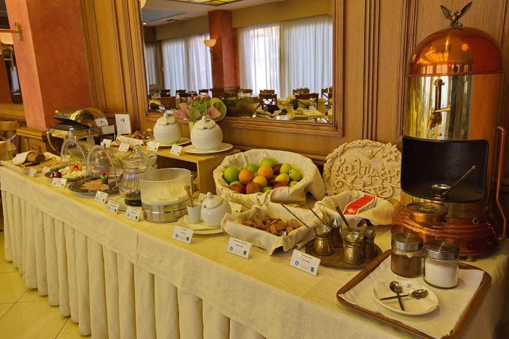 Park Hotel — 4