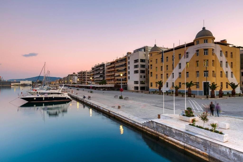 Port View Suites — 3