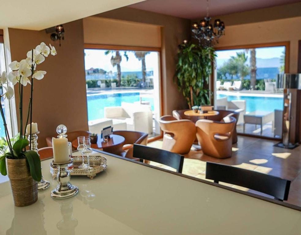 Valis Resort Hotel — 3
