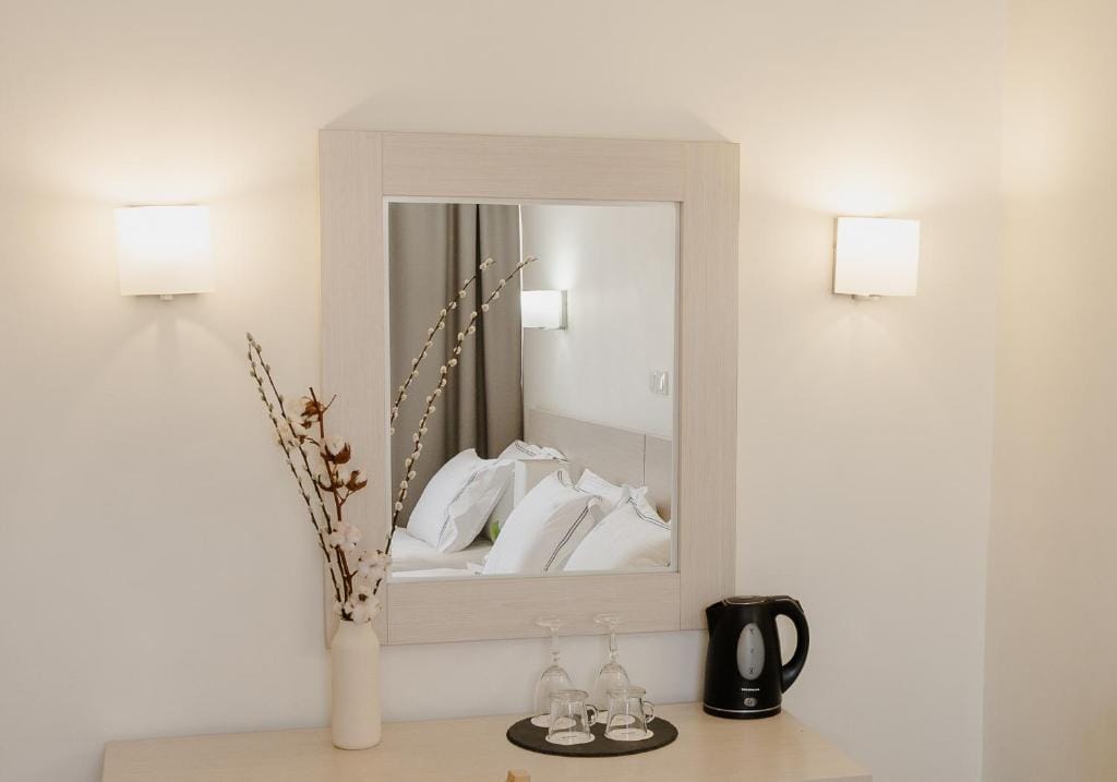 Nestos Hotel — 5