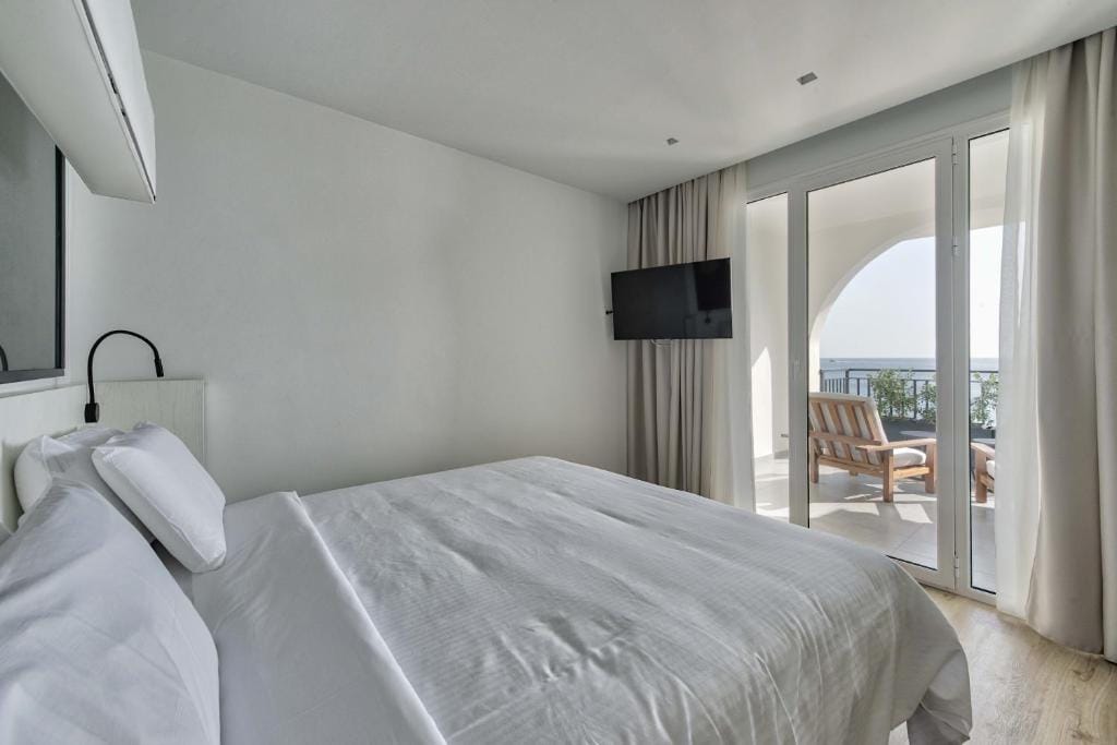 Bitzaro Boutique Hotel — 2