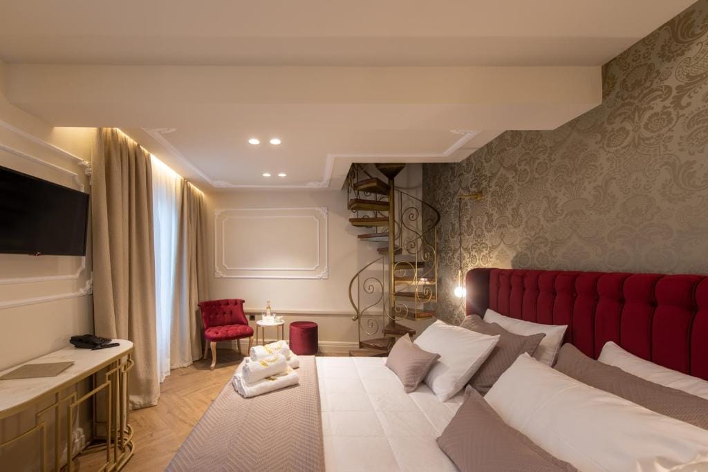 Capolavoro Suites — 4
